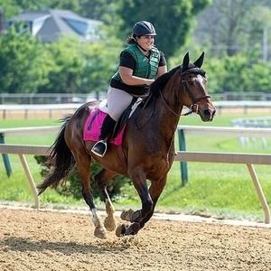 Meet your Posher, Cassie